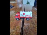 Old Mattel truck, Matchbox