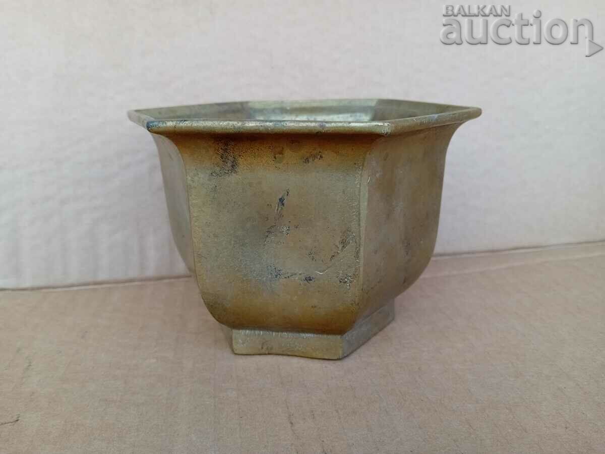 Delivery of Antique bronze bowl sahan bowl Delivery of Antique bronze bowl sahan bowl