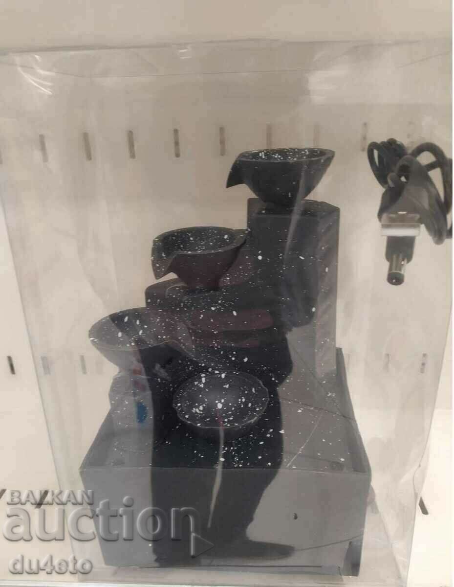 Licitație Fântână interioară LED de masă cu trepte și pietre 11x9x17 cm
