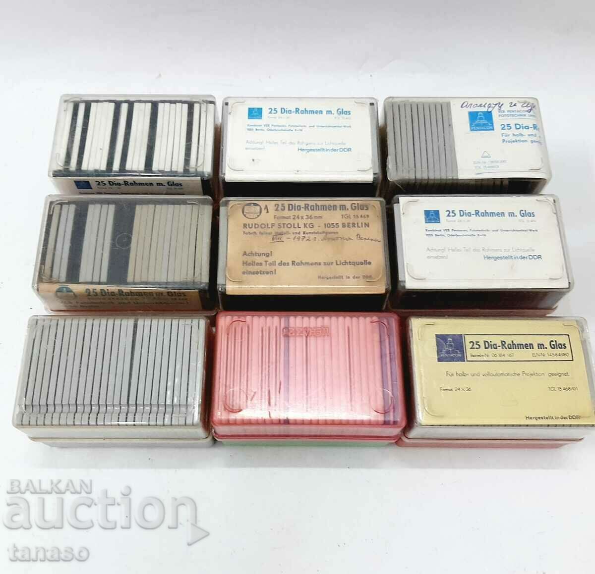 Lot of 220 old slides in boxes (10.2)