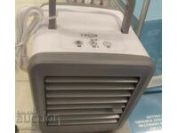 Portable portable air conditioner with mist and USB 5V-7W - 13x13.8x1