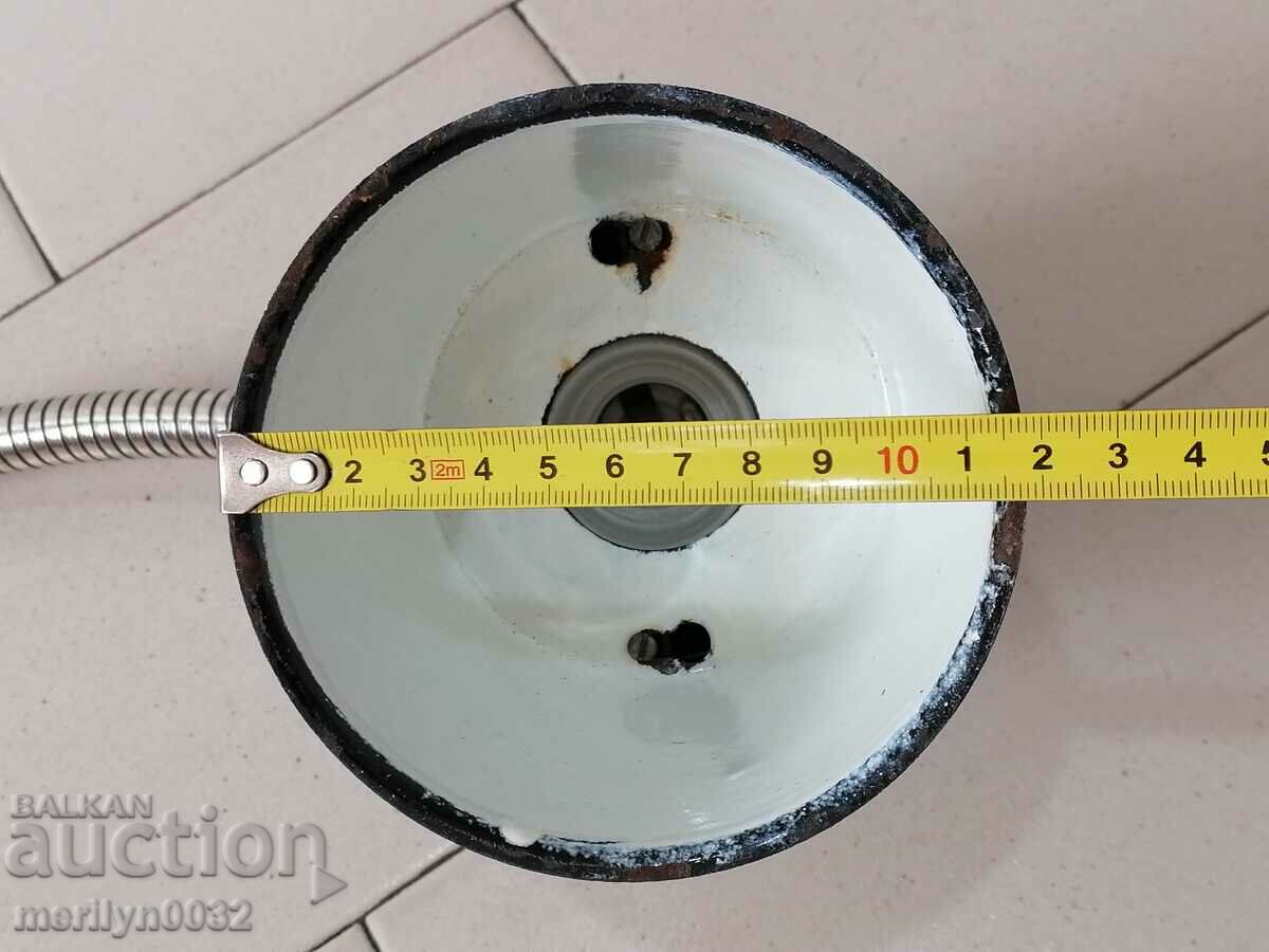 Movable electric industrial lamp bakelite, USSR enamel Lux lampion - 5 Movable electric industrial lamp bakelite, USSR enamel Lux lampion - 5