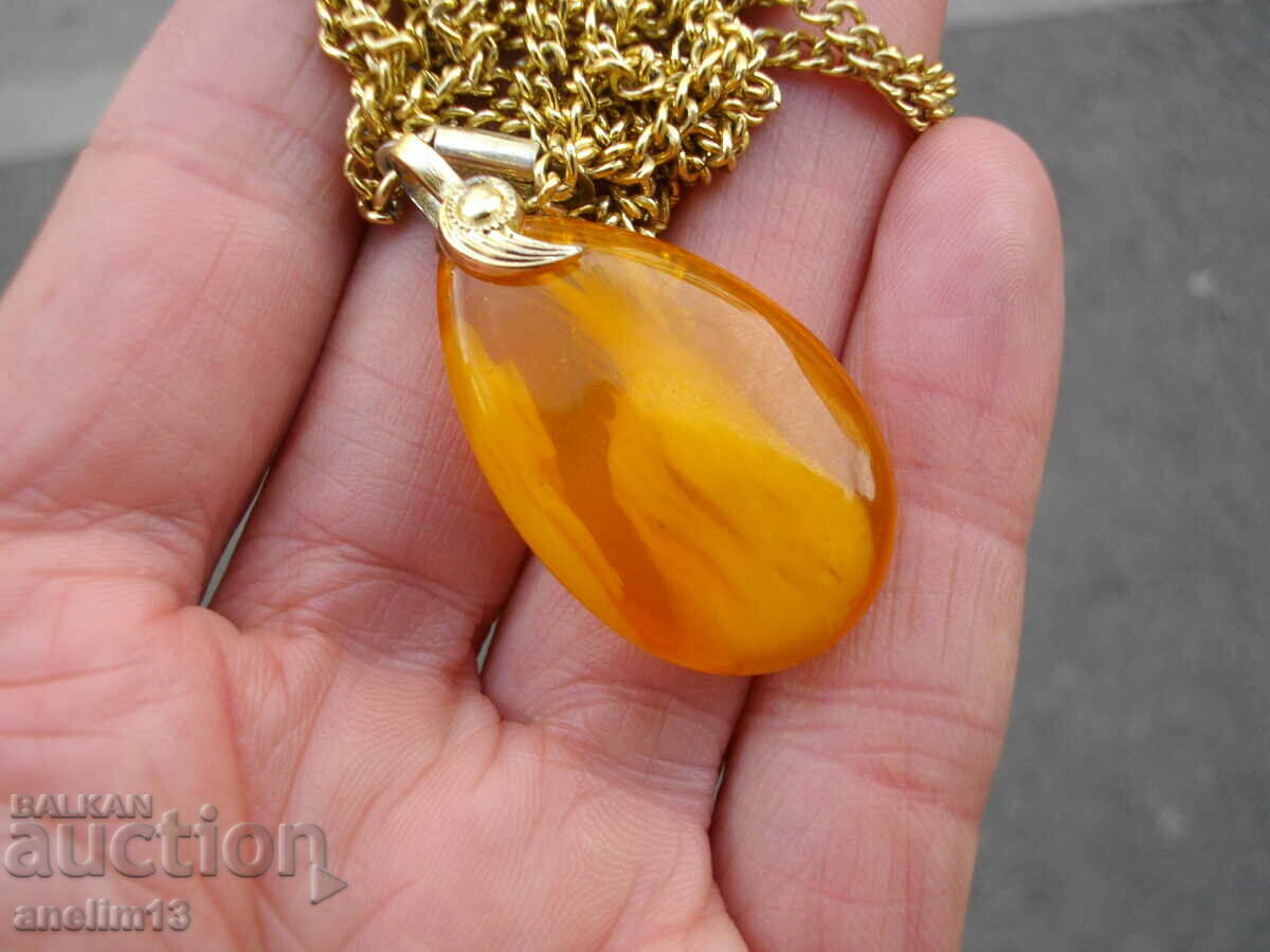 Auction OLD NECKLACE NECKLACE PENDANT AMBER Auction OLD NECKLACE NECKLACE PENDANT AMBER