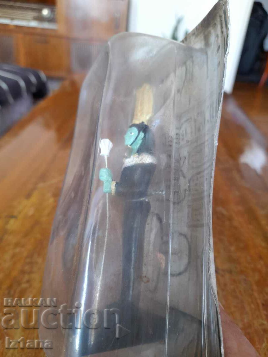 Delivery of Old figurine, Pharaoh Tatenen Delivery of Old figurine, Pharaoh Tatenen