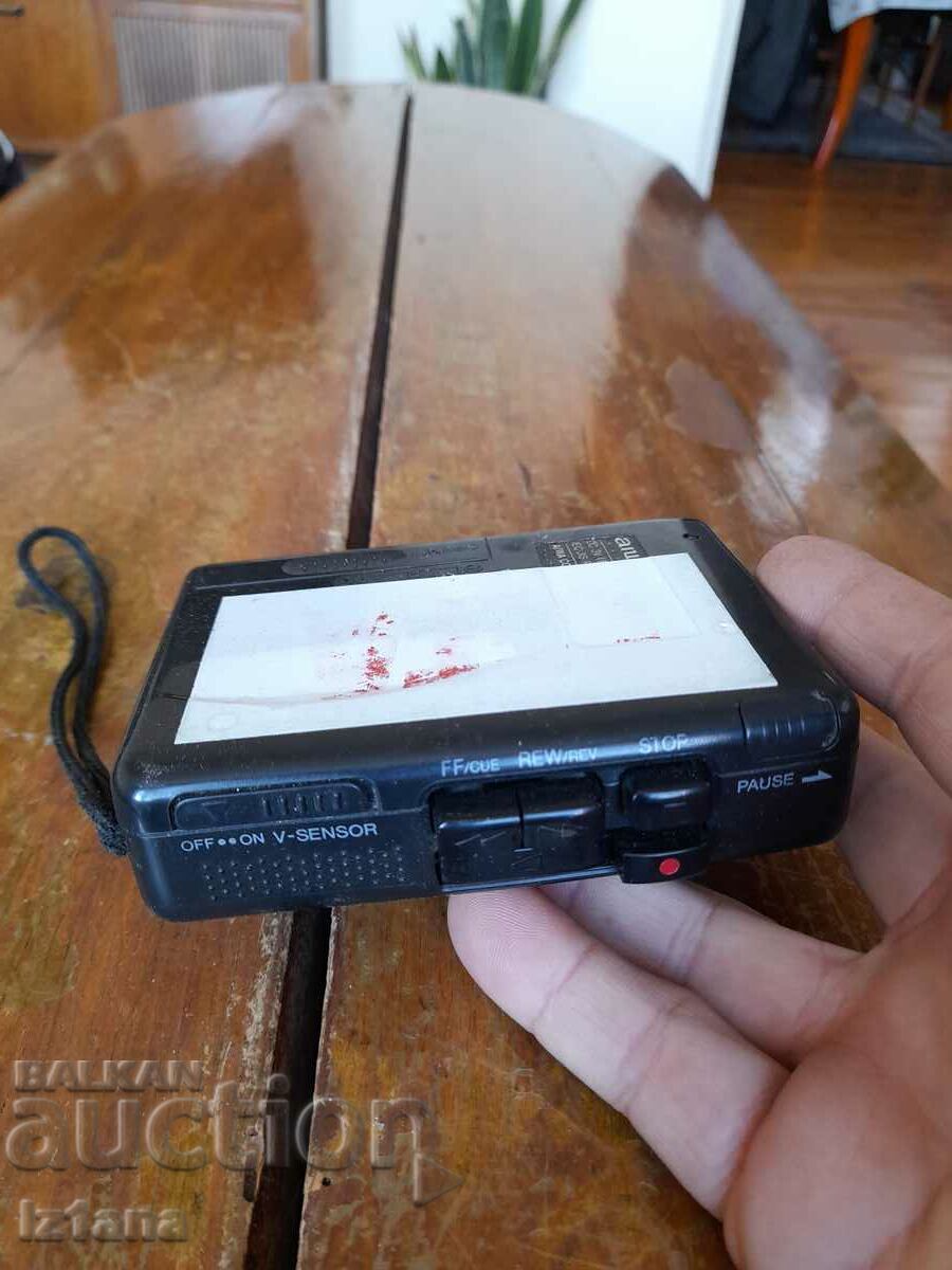 Old Aiwa voice recorder - 5 Old Aiwa voice recorder - 5