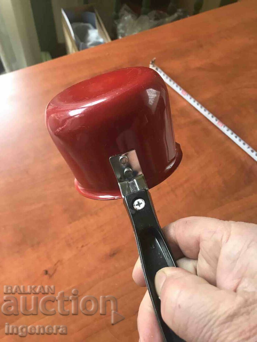 Auction JEZVE METAL ENAMELED DISH NEW Auction JEZVE METAL ENAMELED DISH NEW