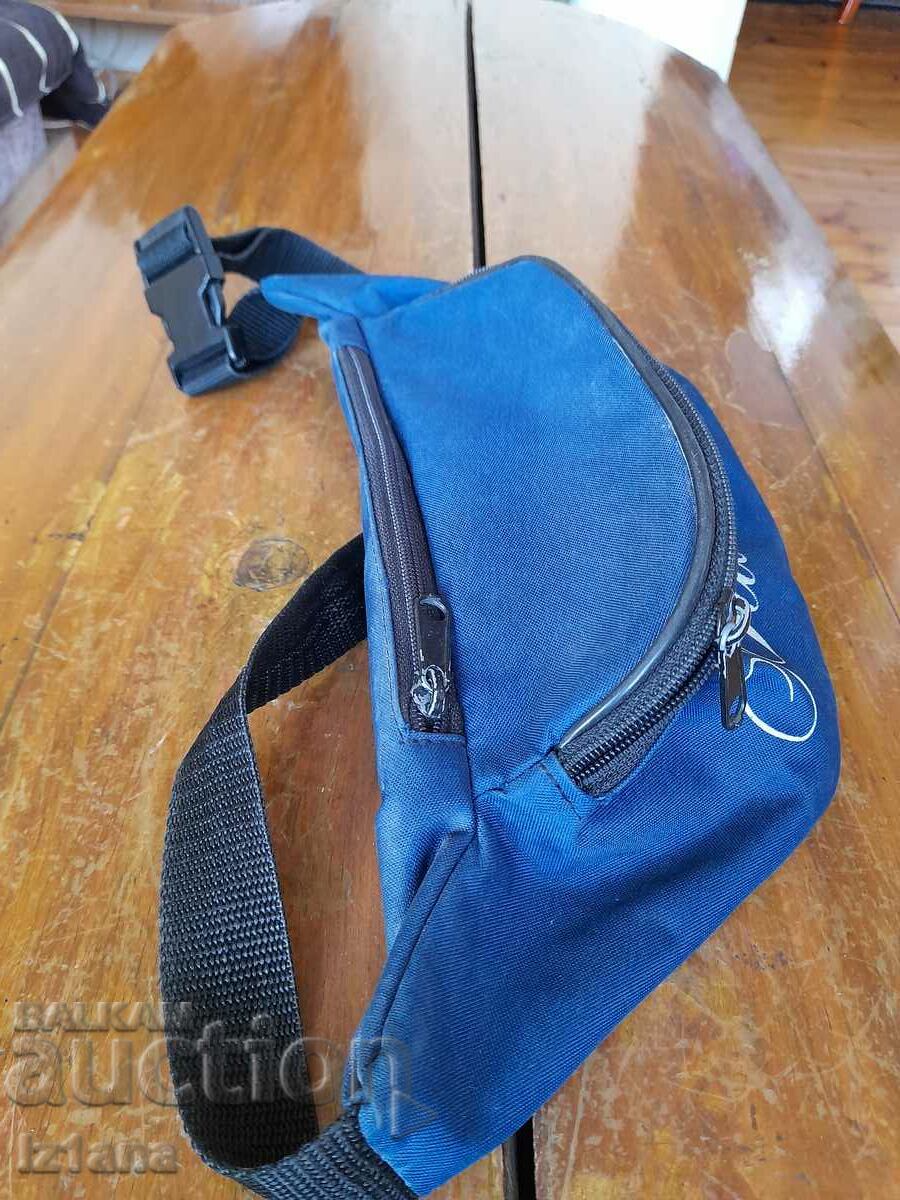 Auction Old Ballantines waist bag Auction Old Ballantines waist bag