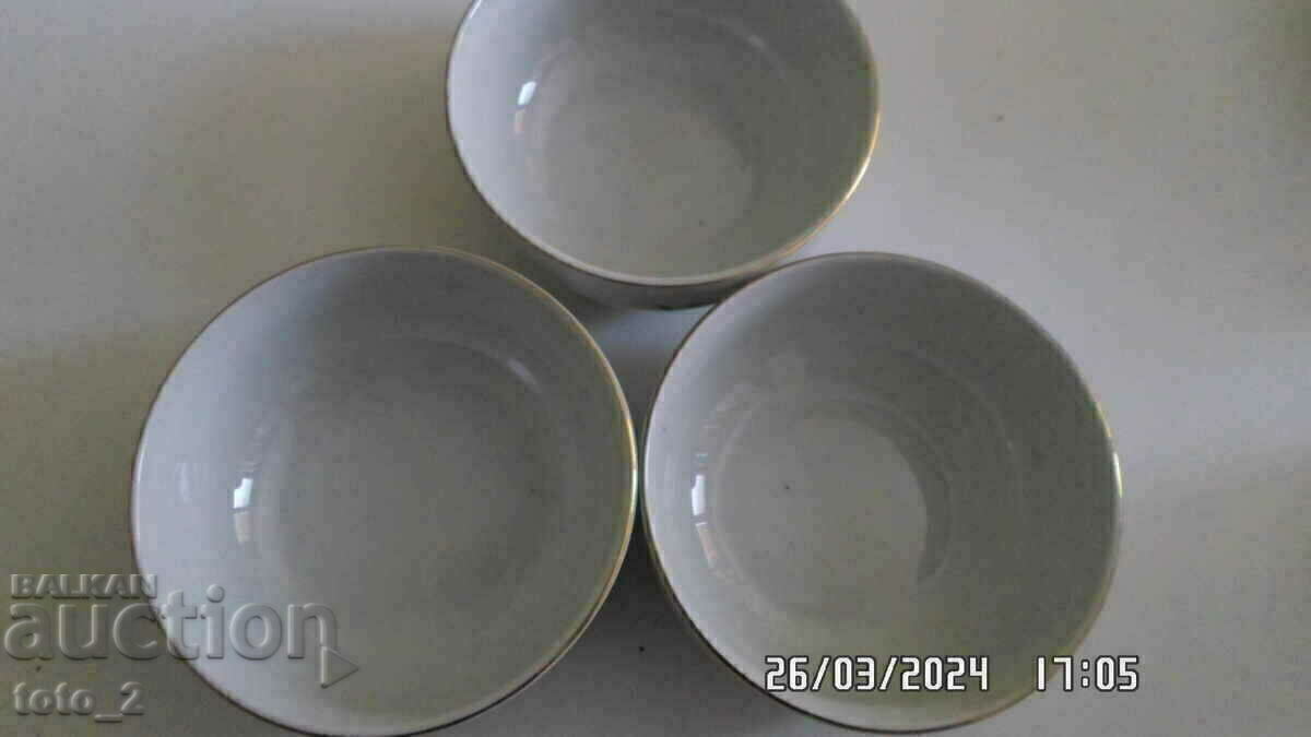 SET OF 3 OLD PORCELAIN CUPS - DISCOUNT! SET OF 3 OLD PORCELAIN CUPS - DISCOUNT!