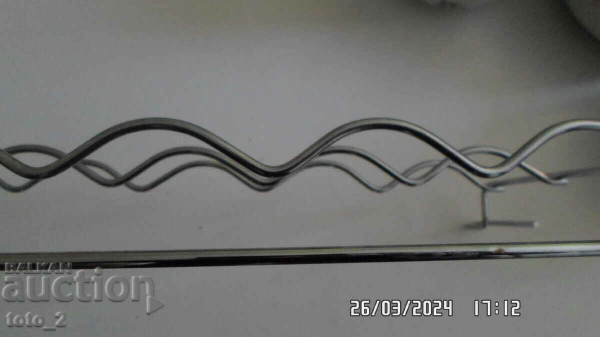 METAL RACK FOR BOTTLES/FOR A FRIDGE/ with price 4.50 BGN | € 2.30 METAL RACK FOR BOTTLES/FOR A FRIDGE/ with price 4.50 BGN | € 2.30