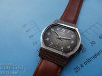 COLLECTIBLE RUSSIAN WATCH VICTORY WINTER