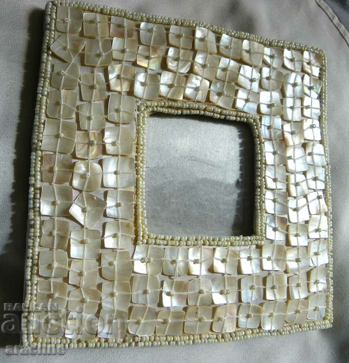 Mother-of-pearl studded photo frame with price 40.00 BGN | € 20.45 Mother-of-pearl studded photo frame with price 40.00 BGN | € 20.45