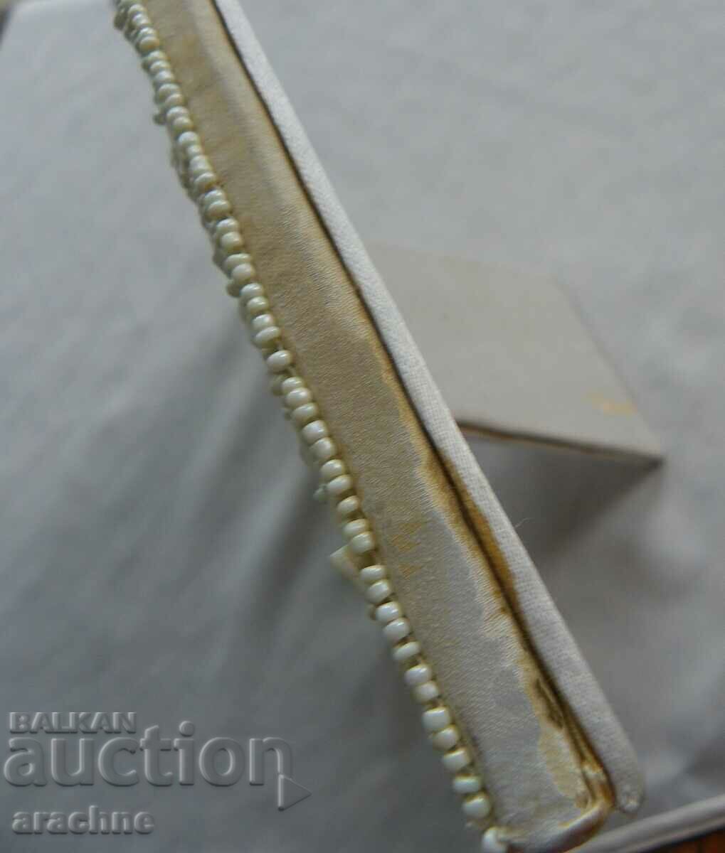 Auction Mother-of-pearl studded photo frame Auction Mother-of-pearl studded photo frame