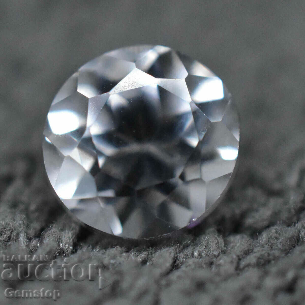 BZC! 3.70 carat natural sapphire round cert.AGL of 1 st!