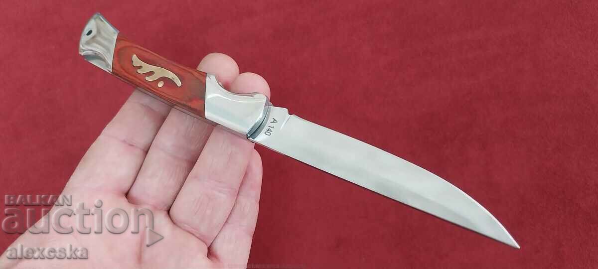Μεγάλο πτυσσόμενο μαχαίρι
