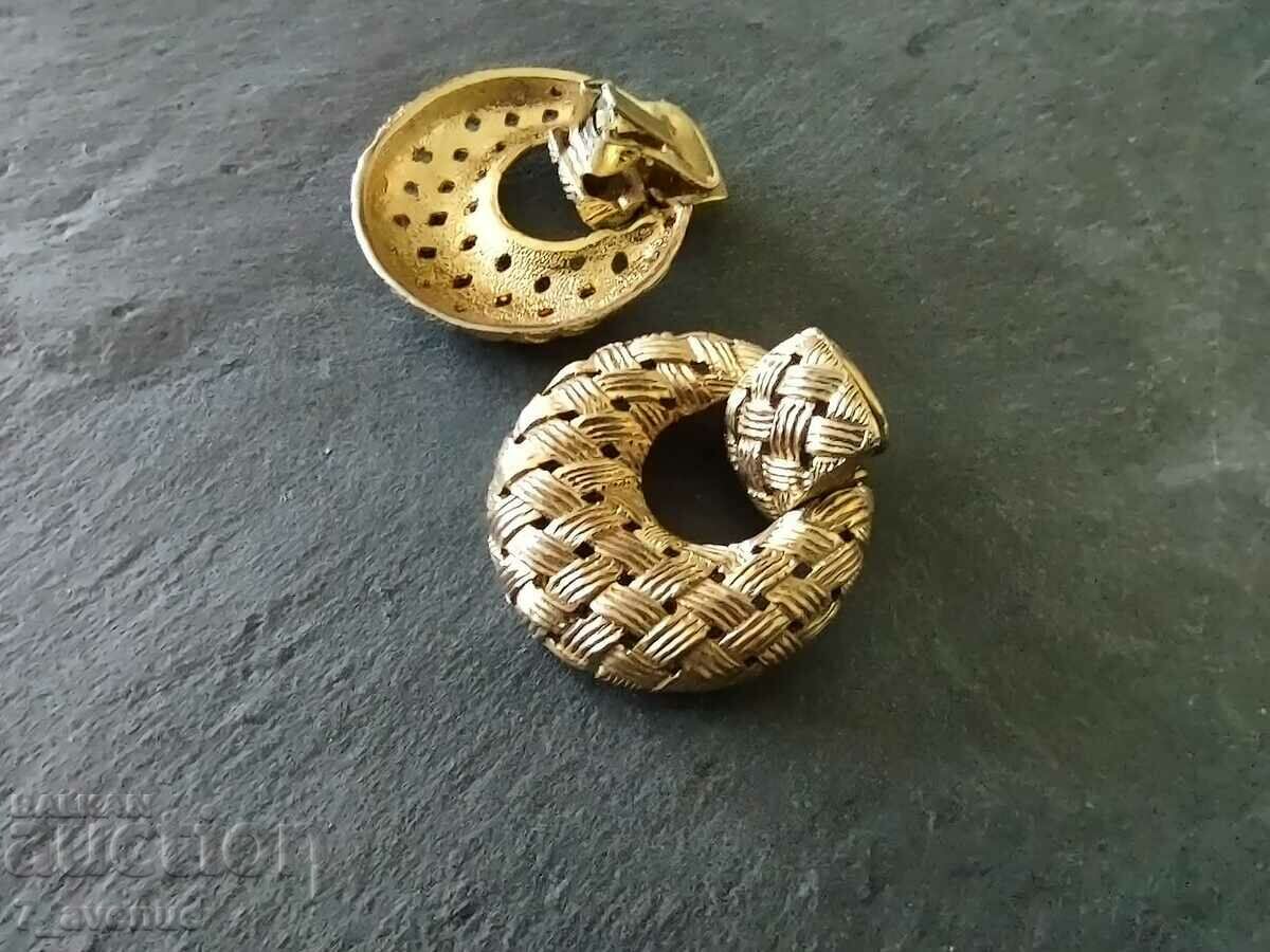 Delivery of Clip on earrings, gold plating, very beautiful and huge, 27.03.2024 Delivery of Clip on earrings, gold plating, very beautiful and huge, 27.03.2024