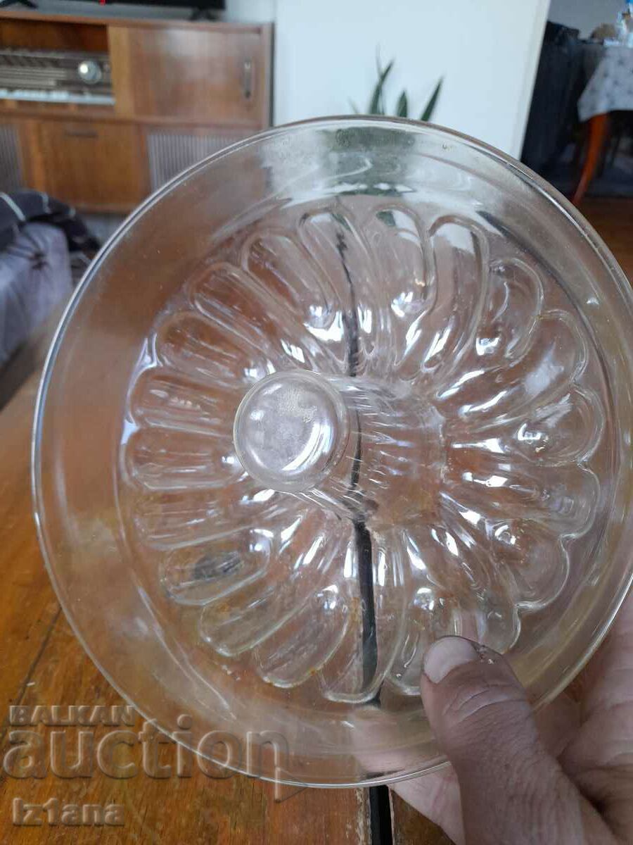 Δημοπρασία Παλιά γυάλινη φόρμα για κέικ Δημοπρασία Παλιά γυάλινη φόρμα για κέικ