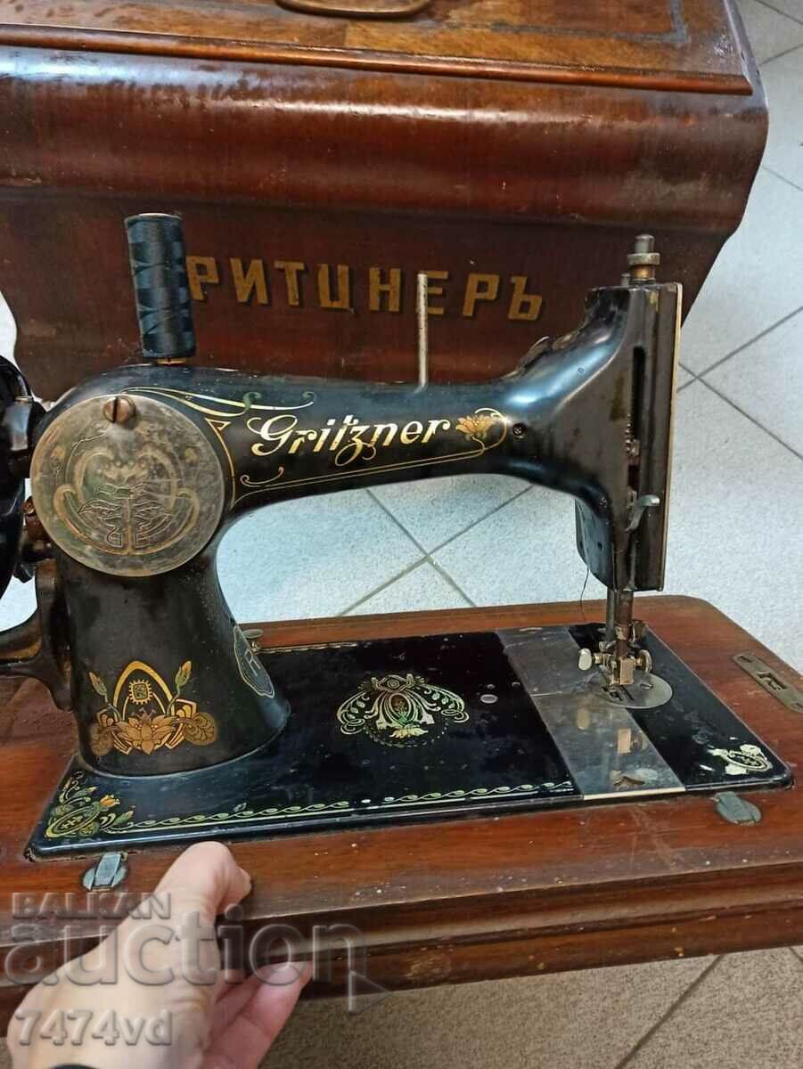 Old Gritzner sewing machine with price 150.00 BGN | € 76.69 Old Gritzner sewing machine with price 150.00 BGN | € 76.69