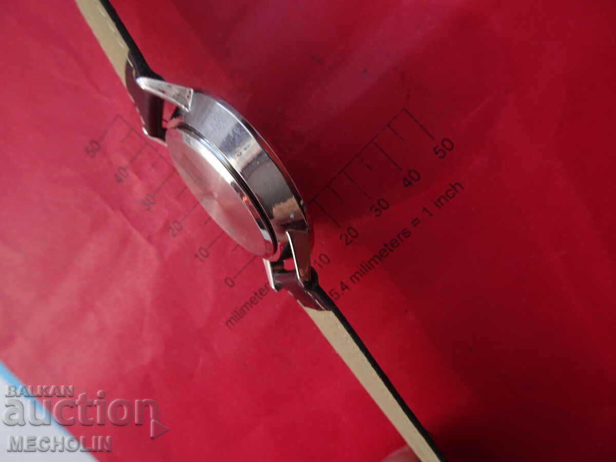 EIGER QUARTZ CLOCK - 6 EIGER QUARTZ CLOCK - 6