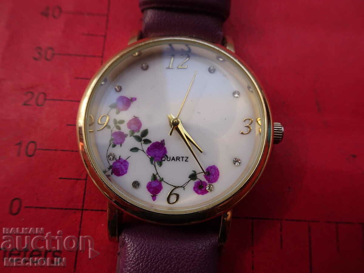 QUARTZ WATCH 14 with price 15.00 BGN | € 7.67 QUARTZ WATCH 14 with price 15.00 BGN | € 7.67