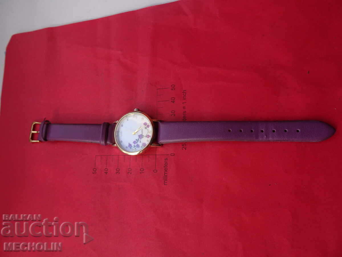 Auction QUARTZ WATCH 14 Auction QUARTZ WATCH 14