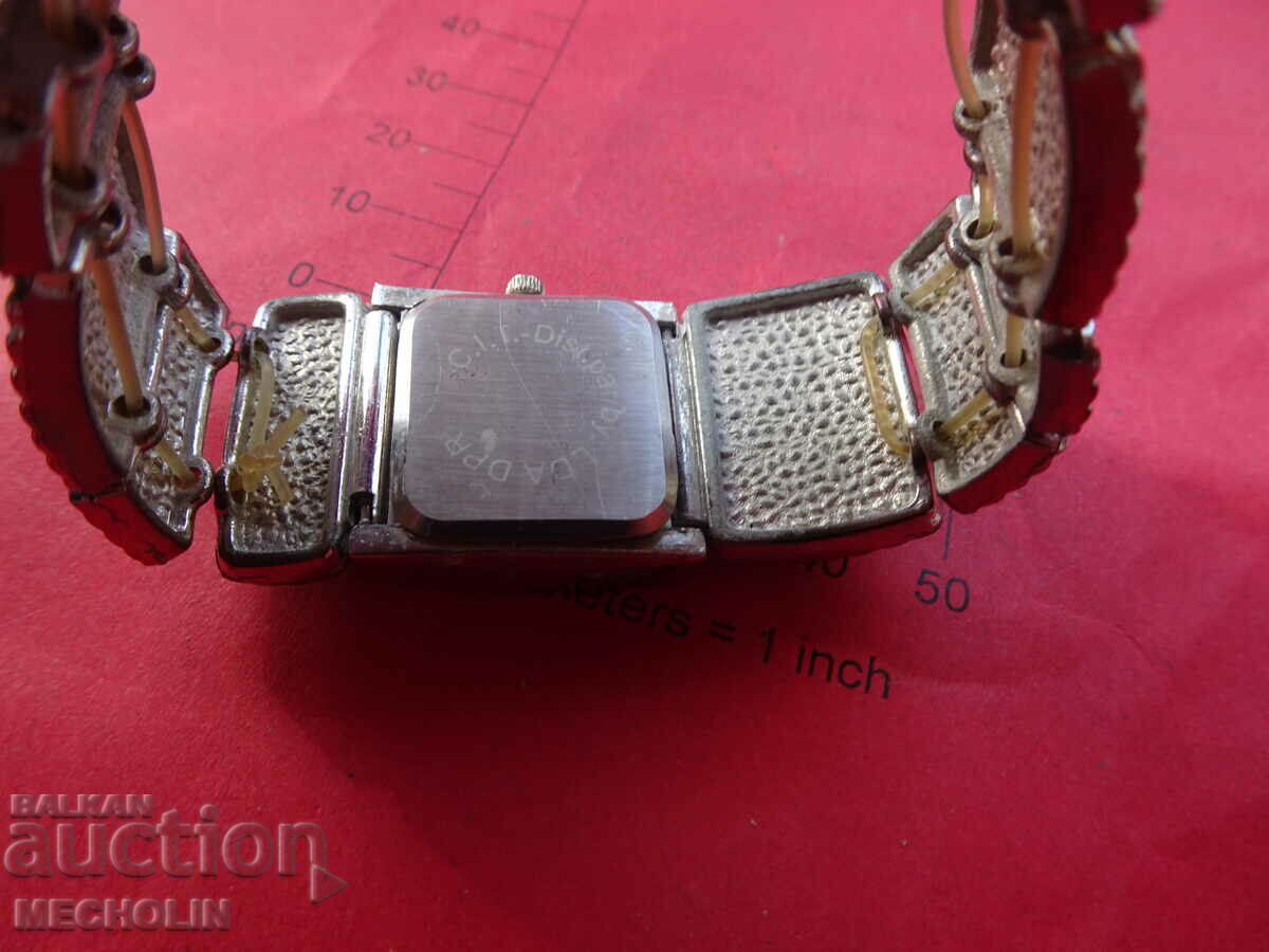 QUARTZ WATCH 15 - 5 QUARTZ WATCH 15 - 5