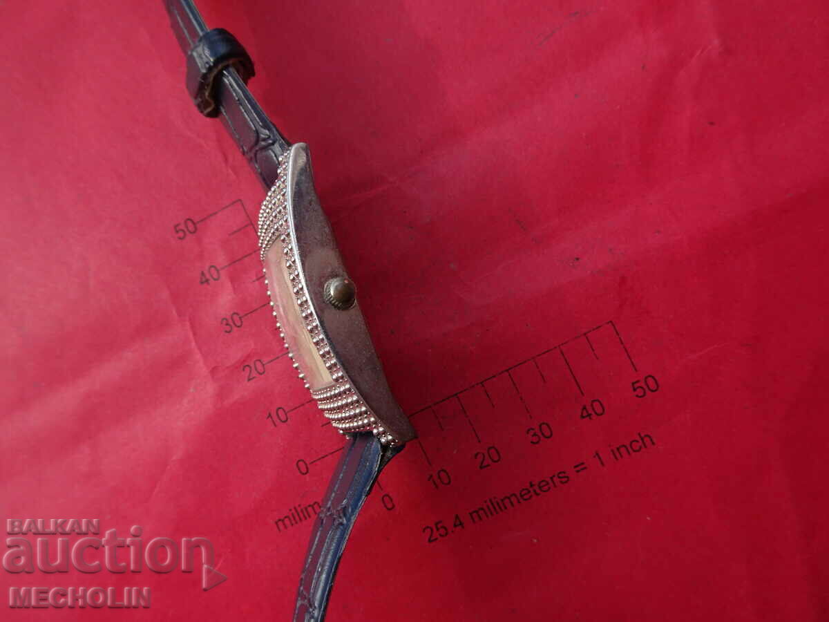 QUARTZ WATCH 17 - 5 QUARTZ WATCH 17 - 5