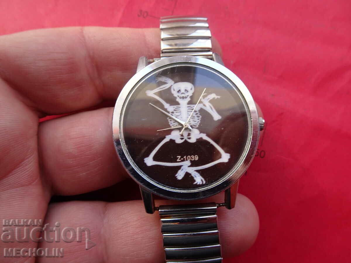 Auction QUARTZ WATCH 21 Auction QUARTZ WATCH 21