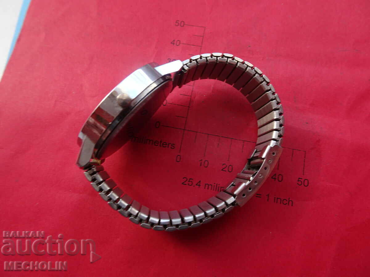 Delivery of QUARTZ WATCH 21 Delivery of QUARTZ WATCH 21