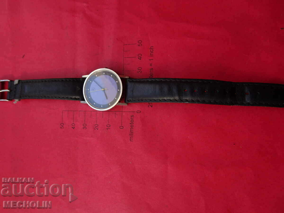 Auction MERCEDES QUARTZ CLOCK Auction MERCEDES QUARTZ CLOCK