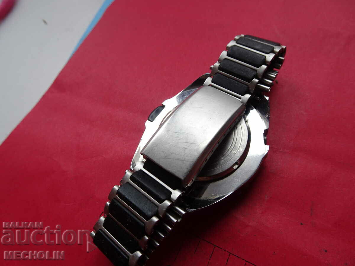 TIMEX QUARTZ WATCH ENGLISH - 5 TIMEX QUARTZ WATCH ENGLISH - 5