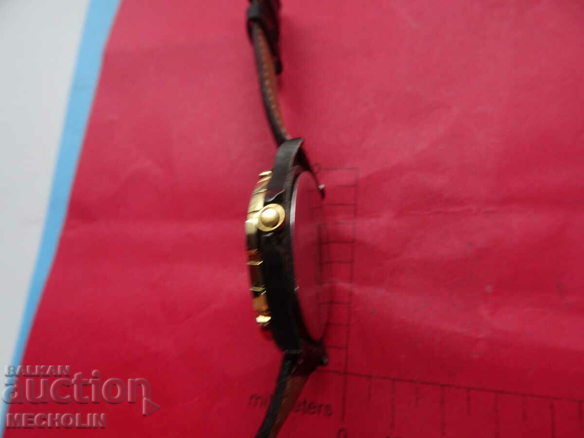 TIMEX QUARTZ WATCH ENGLISH 2 - 5 TIMEX QUARTZ WATCH ENGLISH 2 - 5