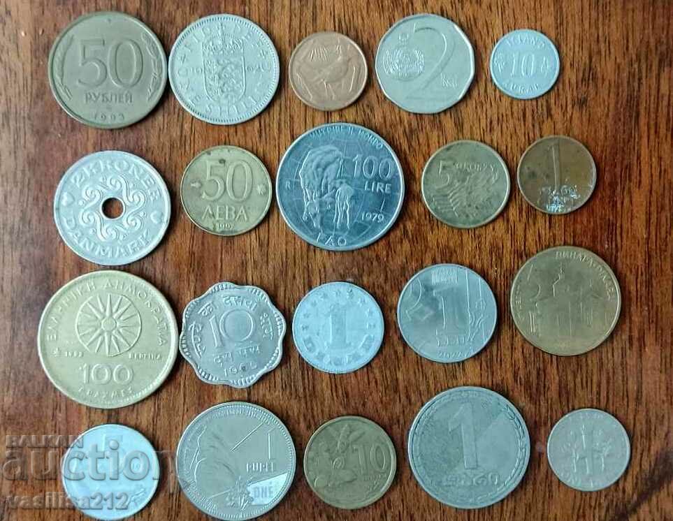 Монети 20 бр