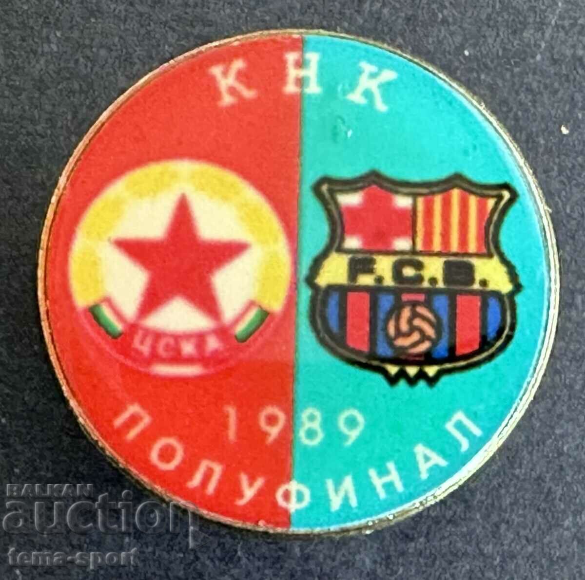 374 Bulgaria semnează clubul de fotbal CSKA Barcelona 1989.