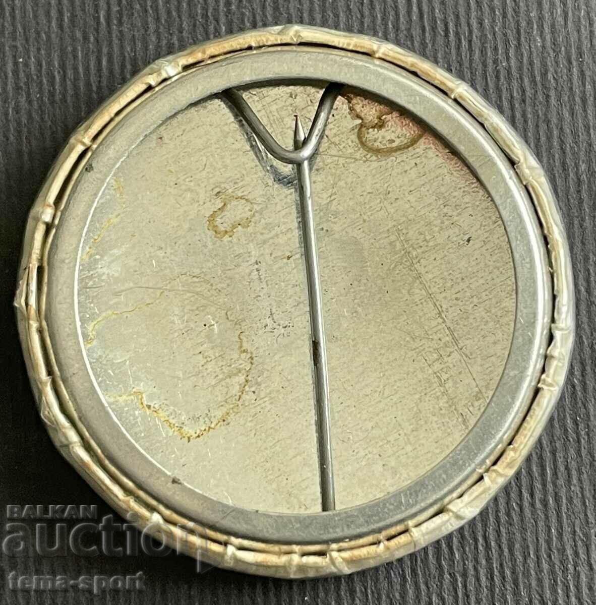 383 България знак ски бягане и ски маратон вестник Народен с с цена 3.00 лв. | € 1.53 383 България знак ски бягане и ски маратон вестник Народен с с цена 3.00 лв. | € 1.53