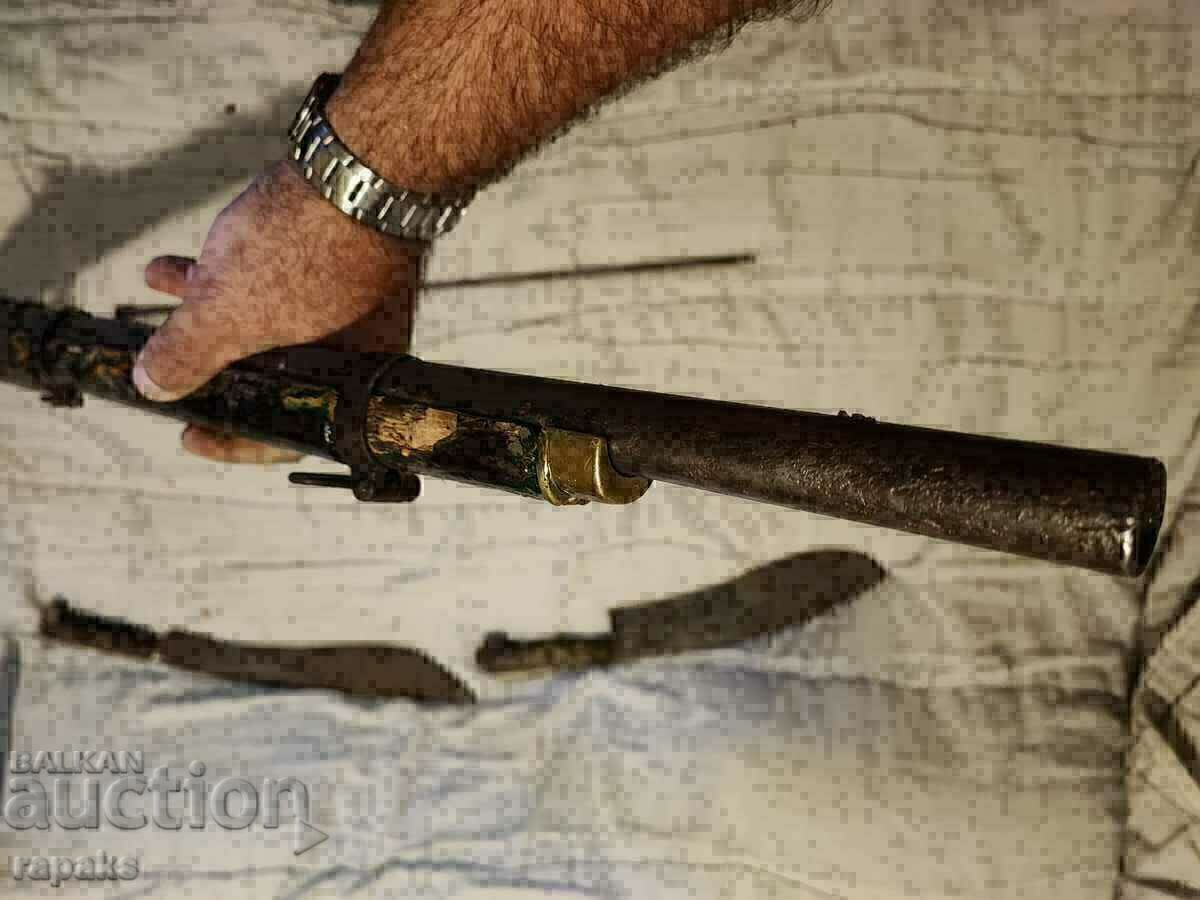 Licitație Krnka/Krnka. O carabină, nu o pușcă, Cavalerie Licitație Krnka/Krnka. O carabină, nu o pușcă, Cavalerie