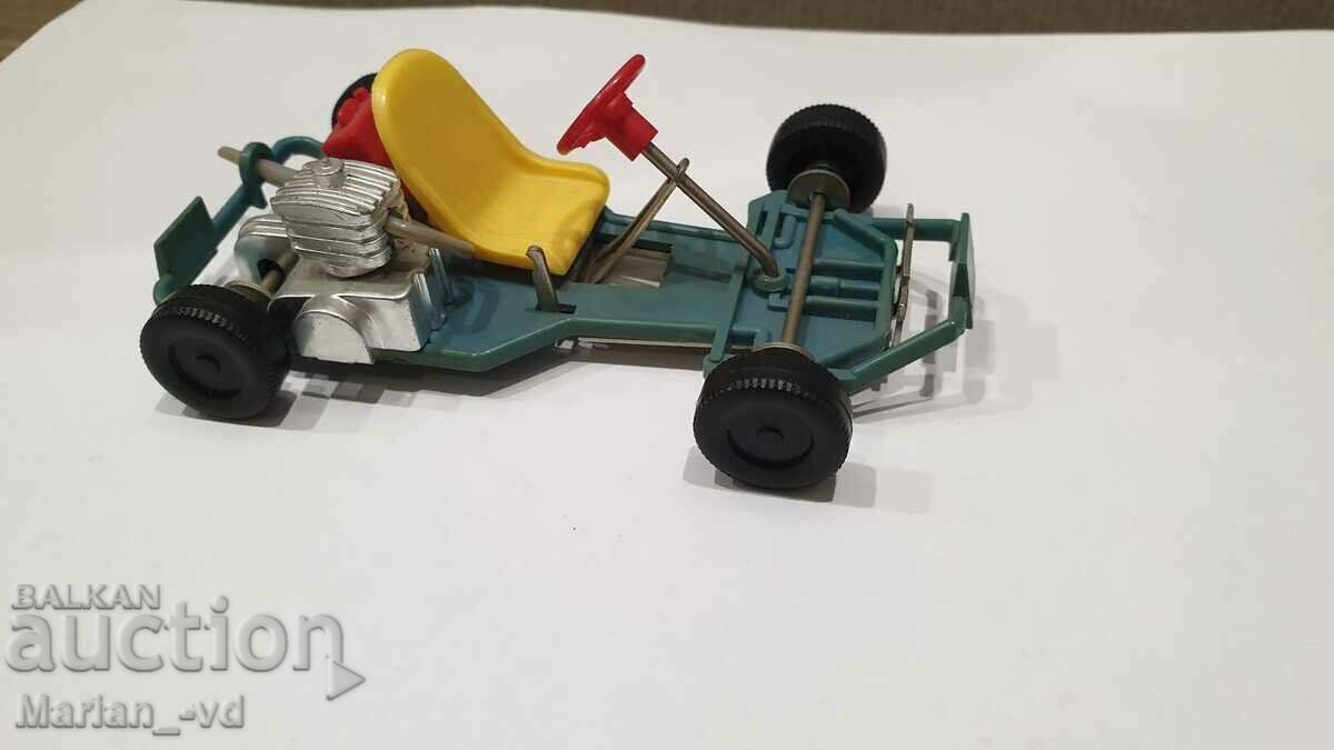 Доставка на Стара руска колекционерска количка картинг Доставка на Стара руска колекционерска количка картинг