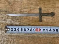 Стар метален малък меч,нож за писма