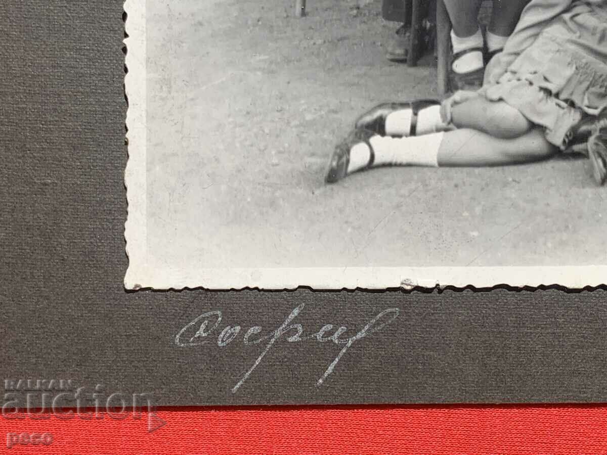 Sofia Φωτογράφος Petar Papakochev Φοιτητές με τιμή 30.00 BGN | € 15.34 Sofia Φωτογράφος Petar Papakochev Φοιτητές με τιμή 30.00 BGN | € 15.34