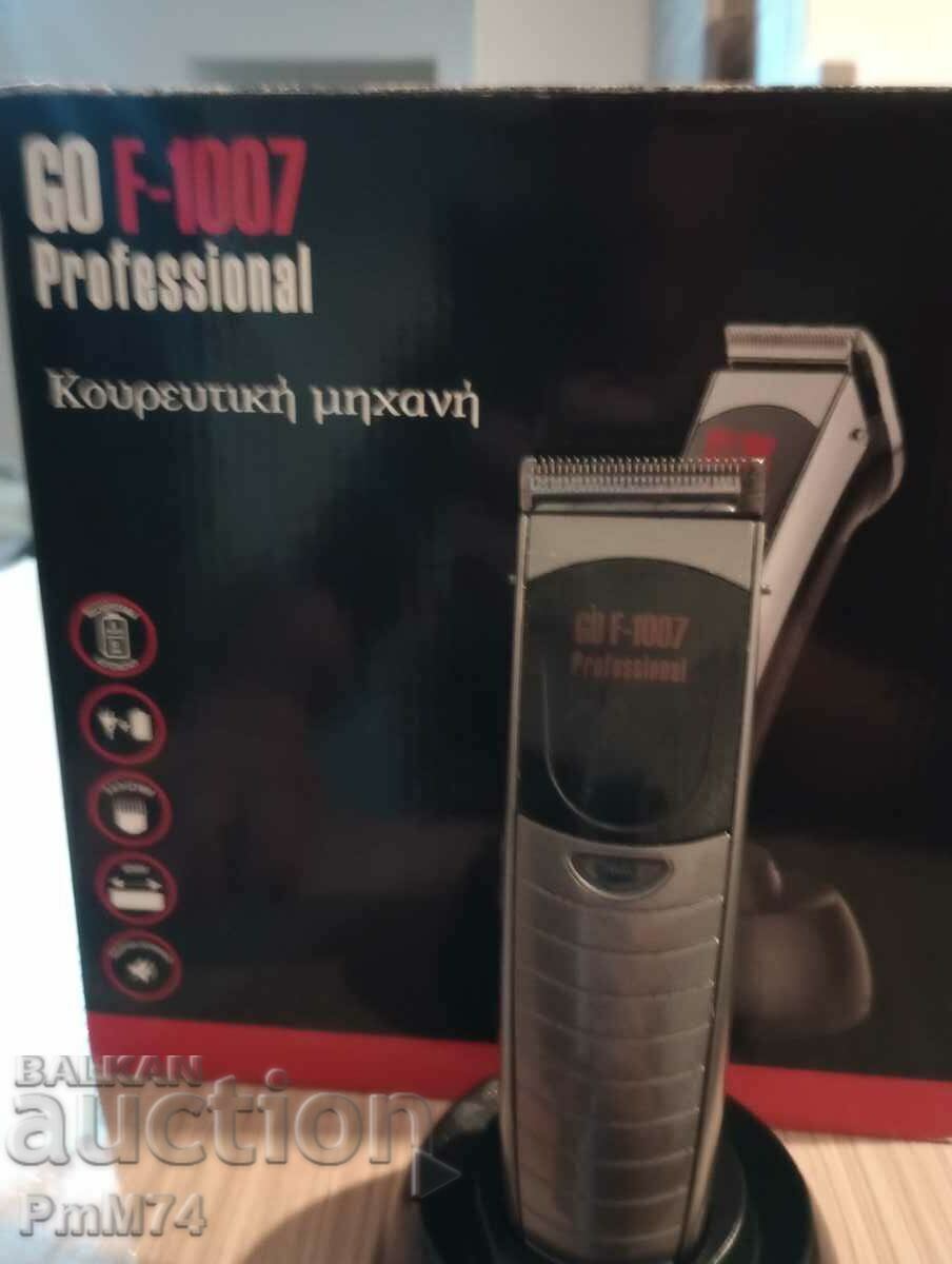 Professional rechargeable hair clipper