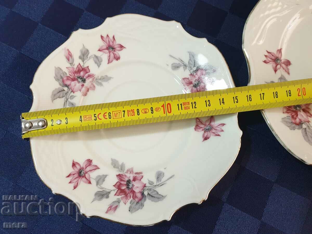 Lot of porcelain baroque saucers-Bavaria Bareuther with price 25.00 BGN | € 12.78 Lot of porcelain baroque saucers-Bavaria Bareuther with price 25.00 BGN | € 12.78