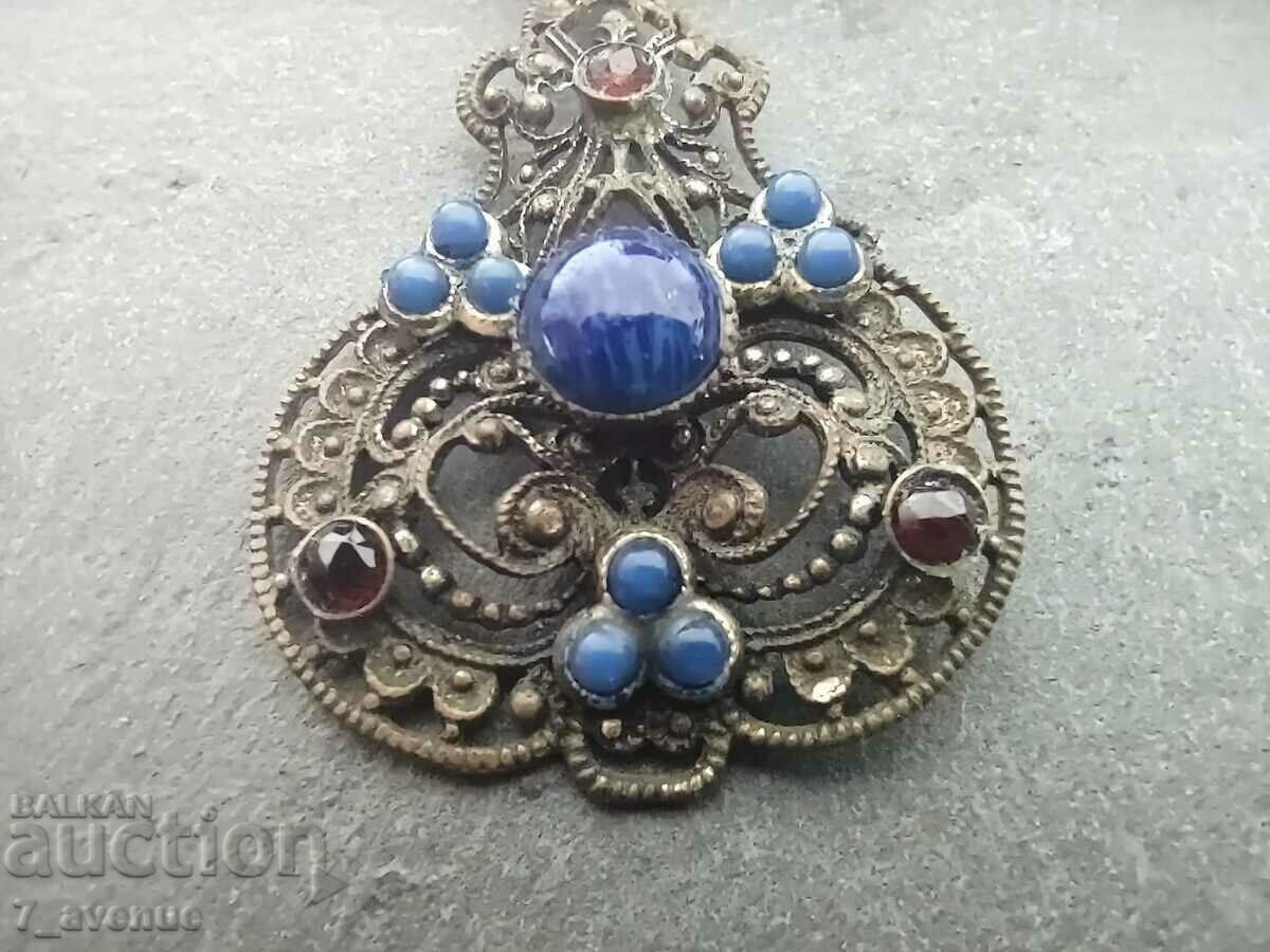 Delivery of Necklace, necklace, necklace, jewelry with medallion, old, 31.03.24