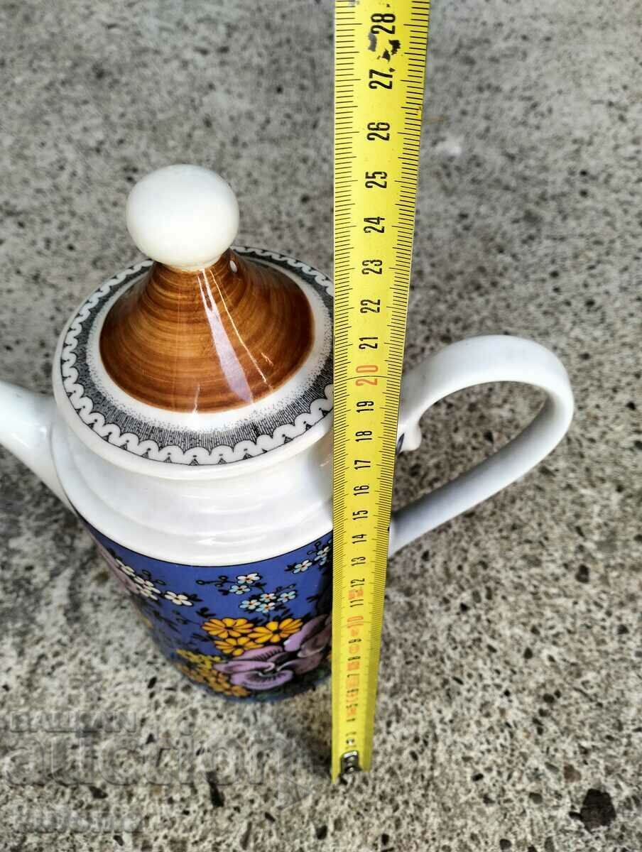 Δημοπρασία Τσαγιέρα από πορσελάνη