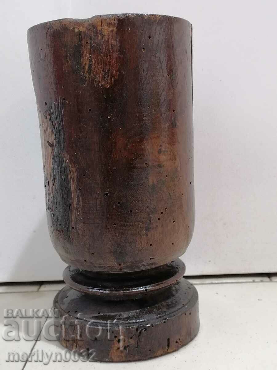 Chutura, vessel made of wood, wooden, wooden mortar,