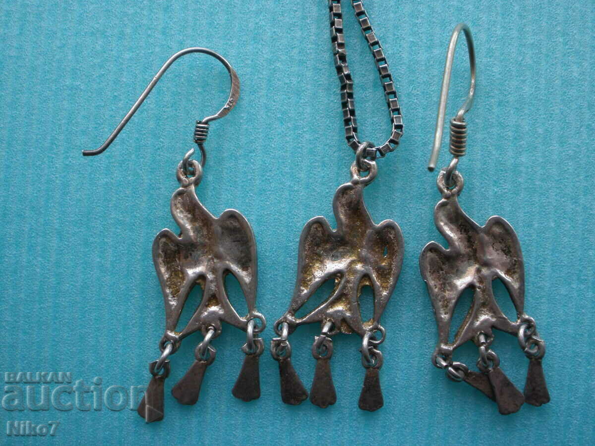 Auction Antique silver jewelry (necklace + earrings). Auction Antique silver jewelry (necklace + earrings).