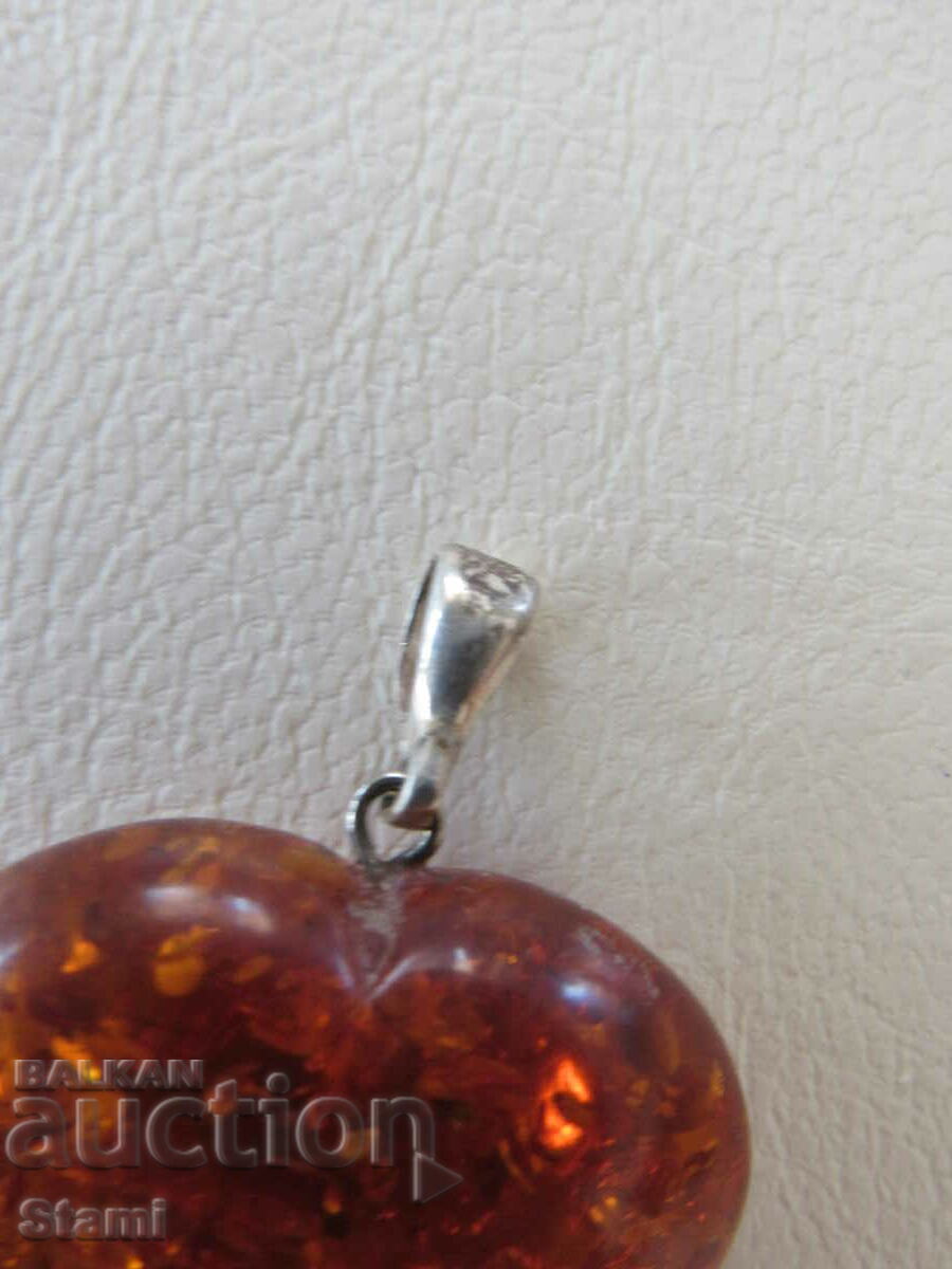 Auction Necklace - heart of premium Baltic amber Auction Necklace - heart of premium Baltic amber