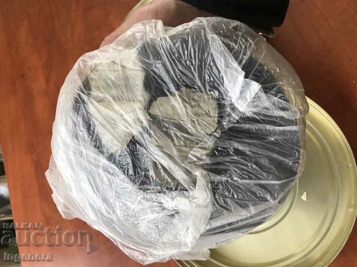 35 MM FILM TAPE METAL BOX. CINEMA TAPE - 6 35 MM FILM TAPE METAL BOX. CINEMA TAPE - 6