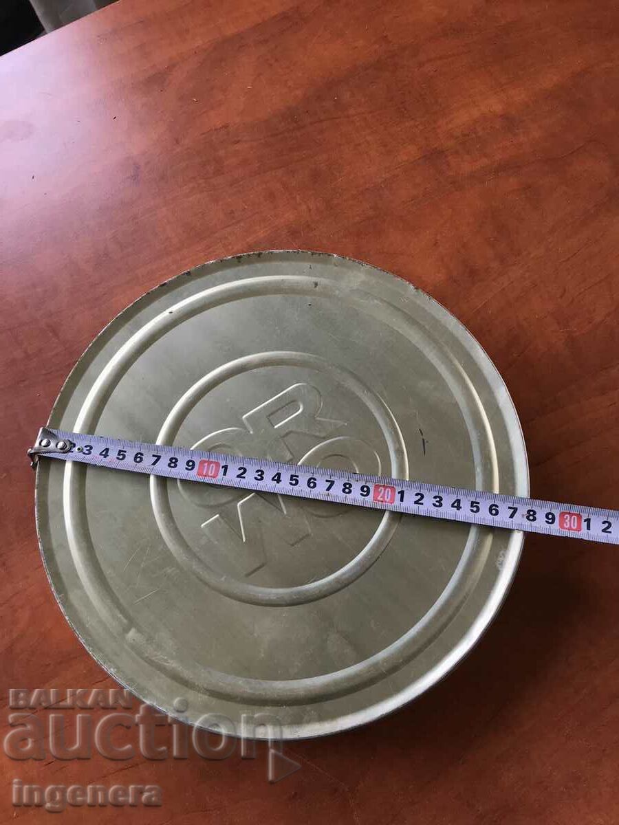 35 MM FILM TAPE METAL BOX. CINEMA TAPE - 5 35 MM FILM TAPE METAL BOX. CINEMA TAPE - 5