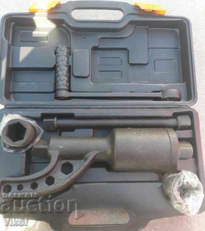 Livrarea Piuliță mecanică pentru deșurubarea șuruburilor 1:58(1:69) Livrarea Piuliță mecanică pentru deșurubarea șuruburilor 1:58(1:69)