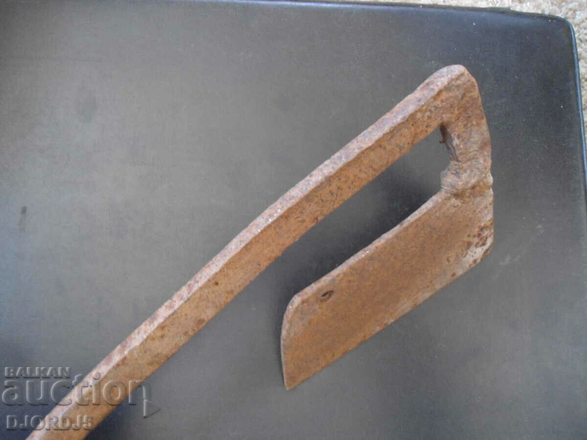 Delivery of Old ax, satyr Delivery of Old ax, satyr