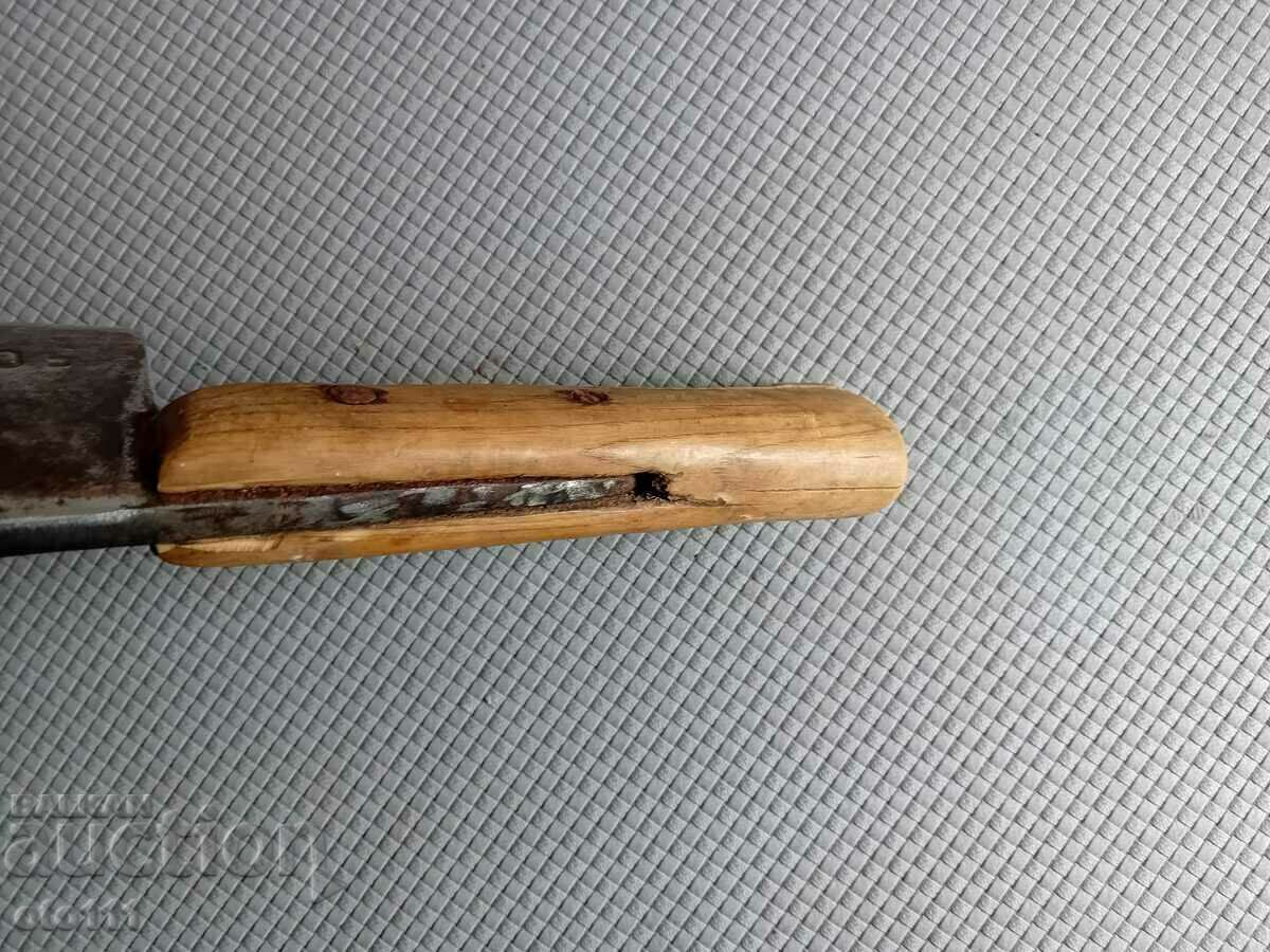 AN OLD WROUGHT SATURN OF IMPERIAL TIMES WITH MARKINGS - 6 AN OLD WROUGHT SATURN OF IMPERIAL TIMES WITH MARKINGS - 6